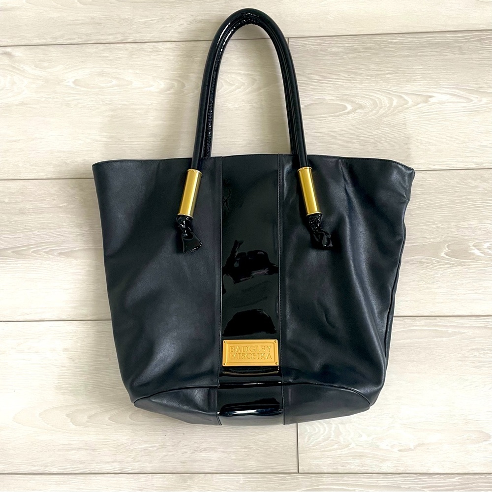Badgley Mischka leather bag